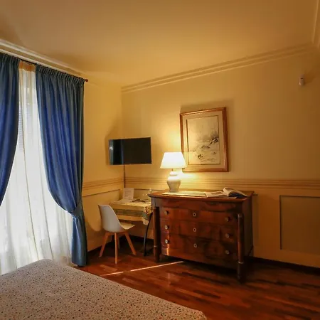 B&B Ai Tre Cavalli Cherasco Exterior photo