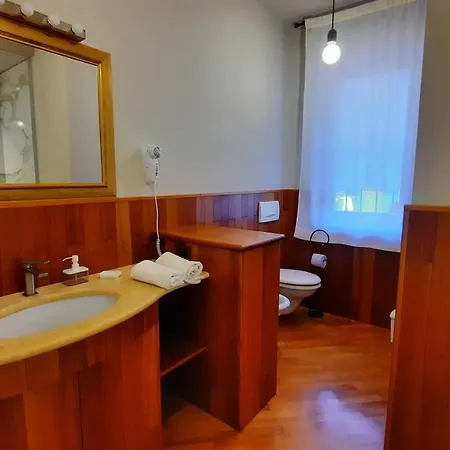 B&B Ai Tre Cavalli Cherasco Exterior photo